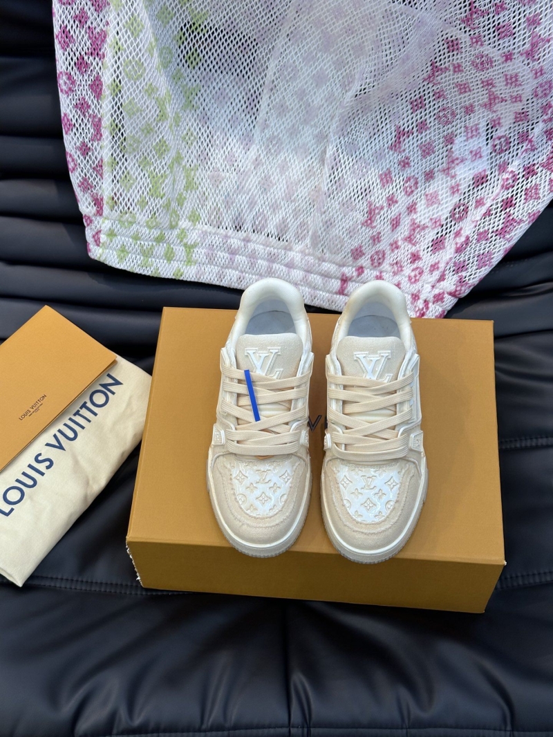 Louis Vuitton Sneakers